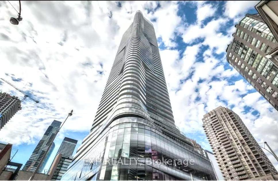 11-wellesley-street-w-toronto-ontario-c12272038