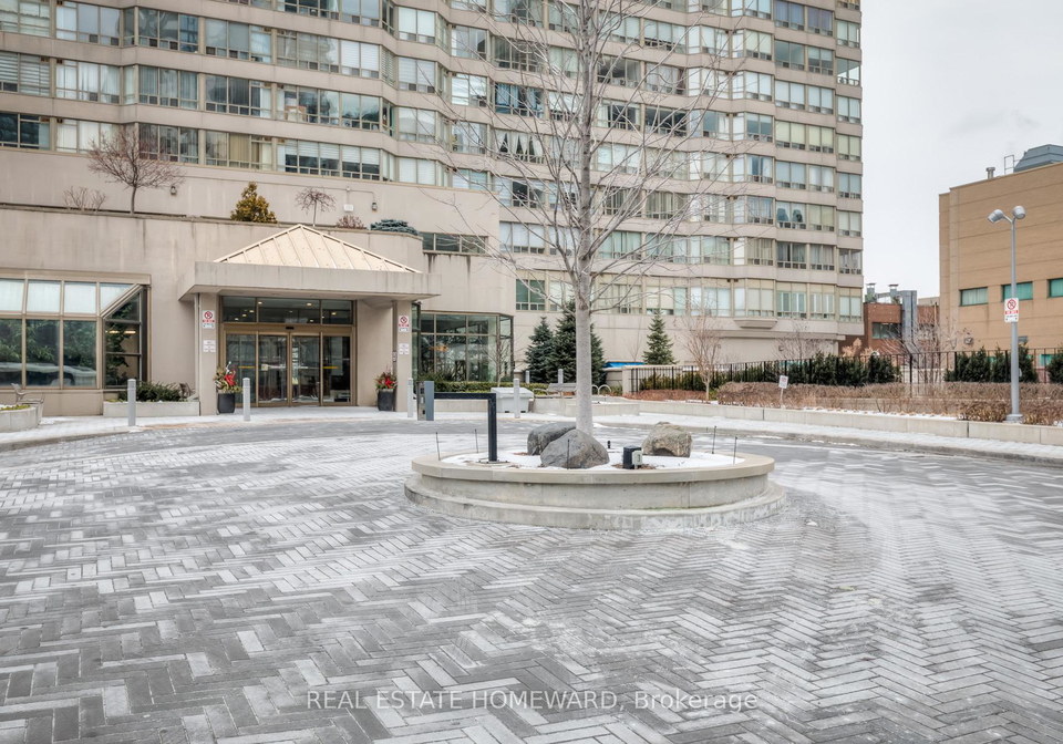 30-greenfield-avenue-north-york-ontario-c12272075