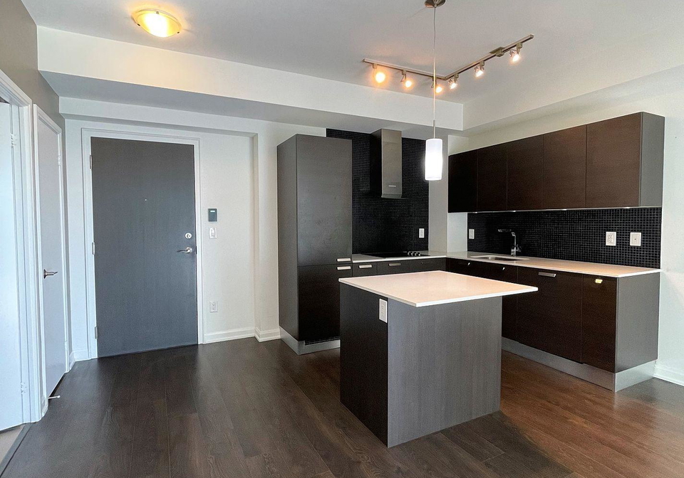 9-bogert-avenue-toronto-ontario-c12272160