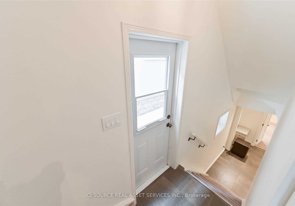 25-mann-avenue-toronto-ontario-c12272248