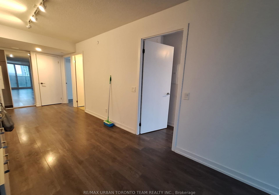 125-redpath-avenue-toronto-ontario-c12272436