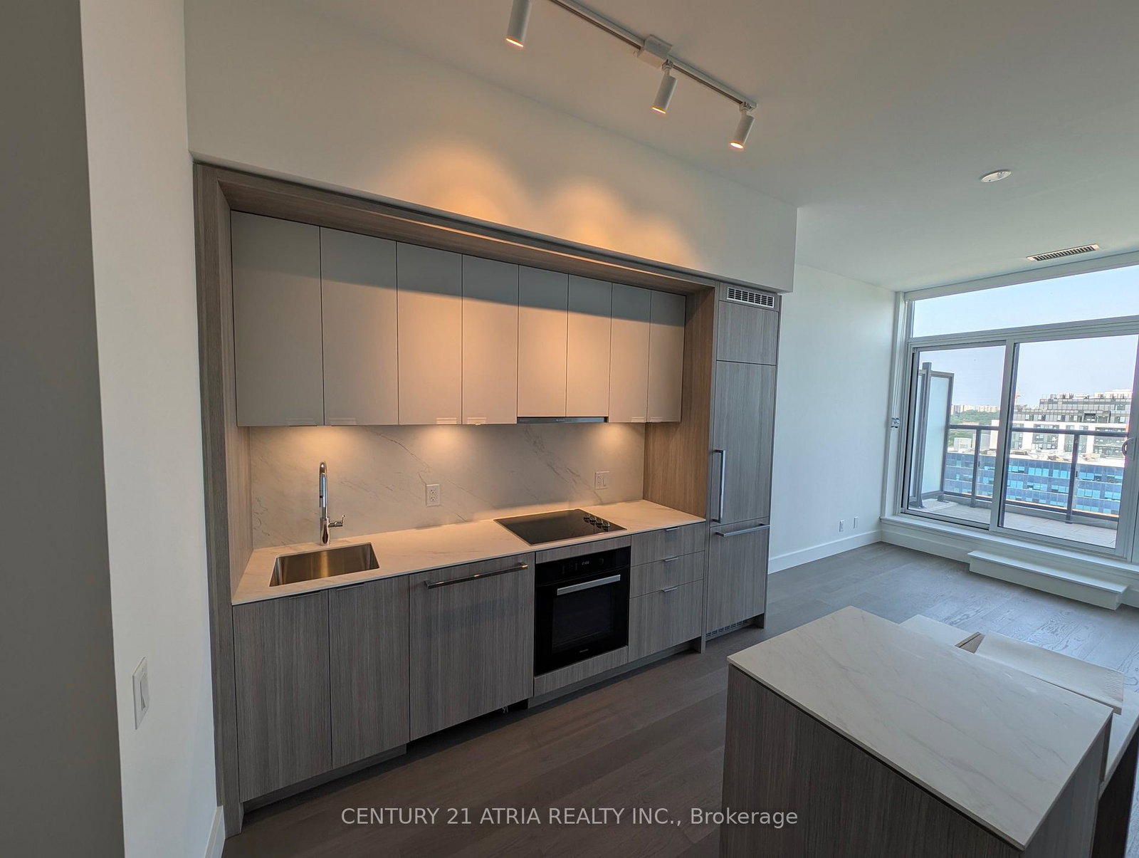 6-greenbriar-road-north-york-ontario-c12272606