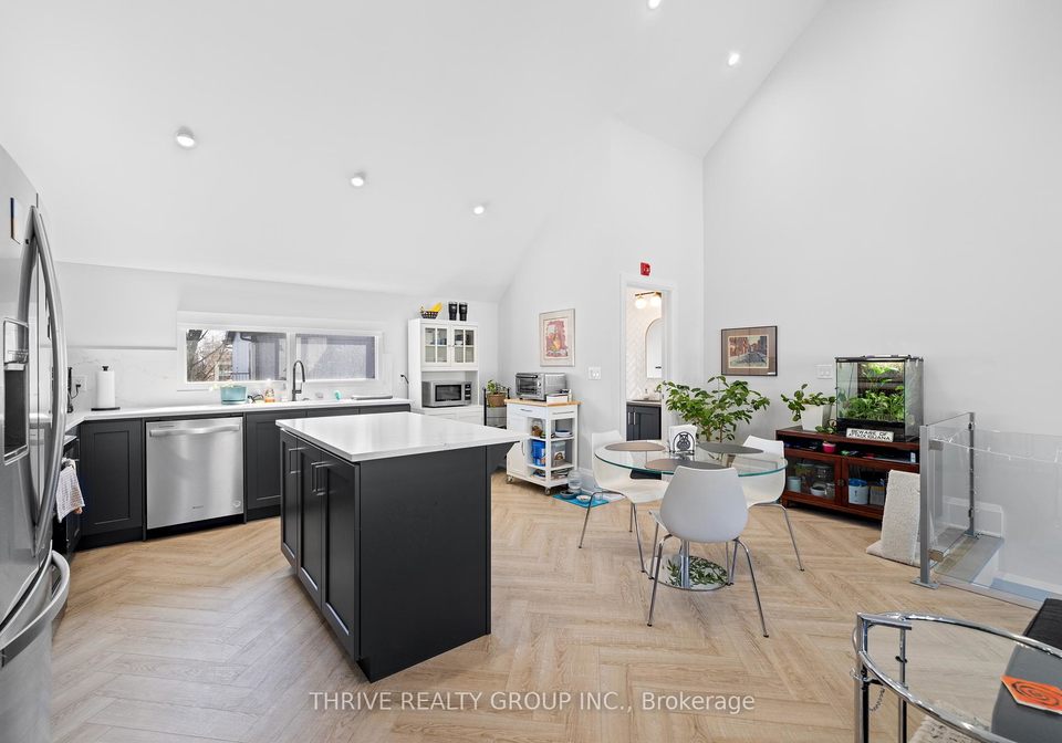 225-carlton-street-toronto-ontario-c12272609