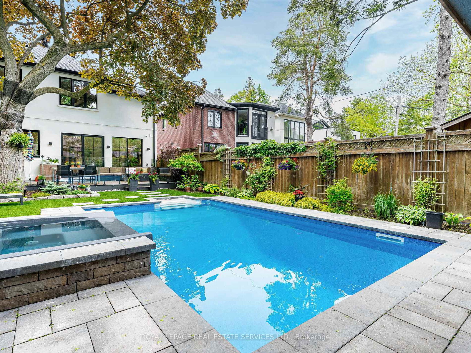 529-briar-hill-avenue-toronto-ontario-c12272616