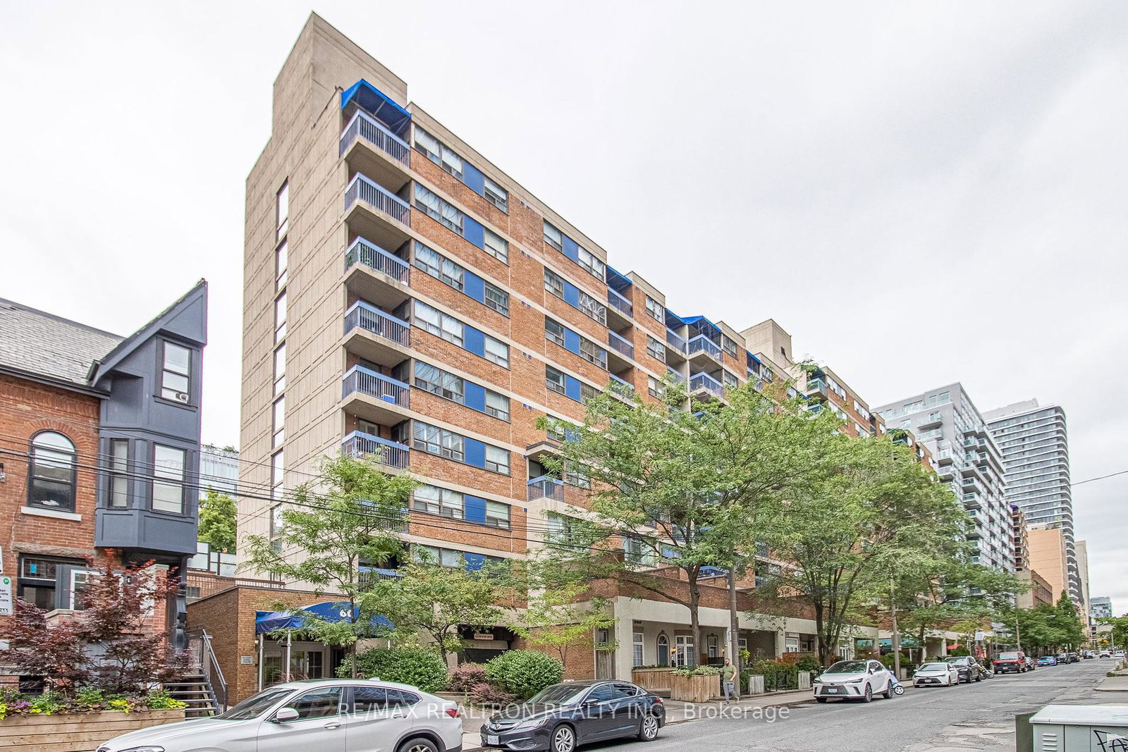 60-saint-patrick-street-toronto-ontario-c12272632