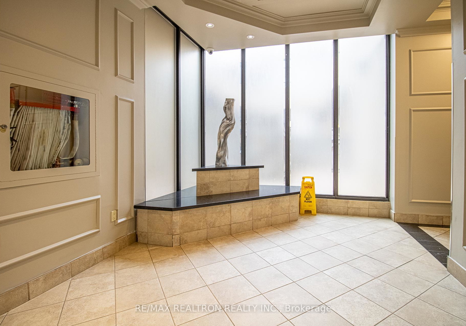 60-saint-patrick-street-toronto-ontario-c12272632