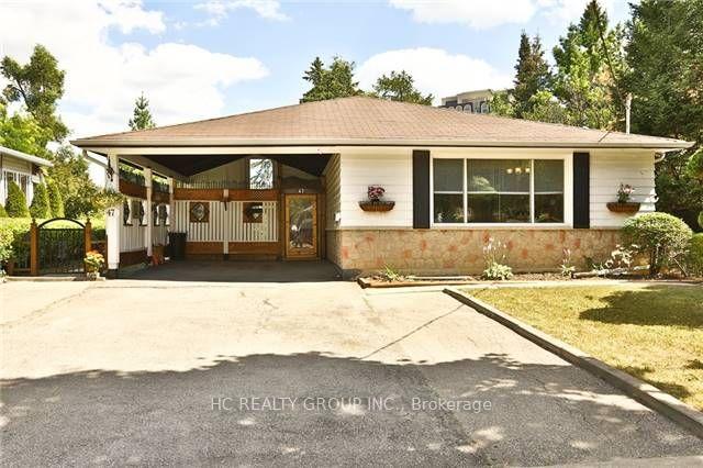47-marowyne-drive-north-york-ontario-c12272721