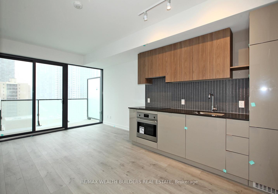 161-roehampton-avenue-toronto-ontario-c12272729