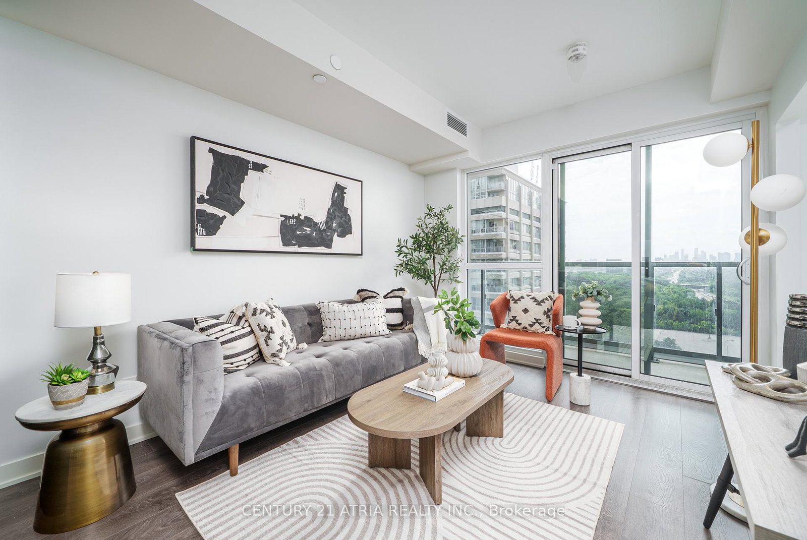 6-sonic-way-east-york-ontario-c12272741