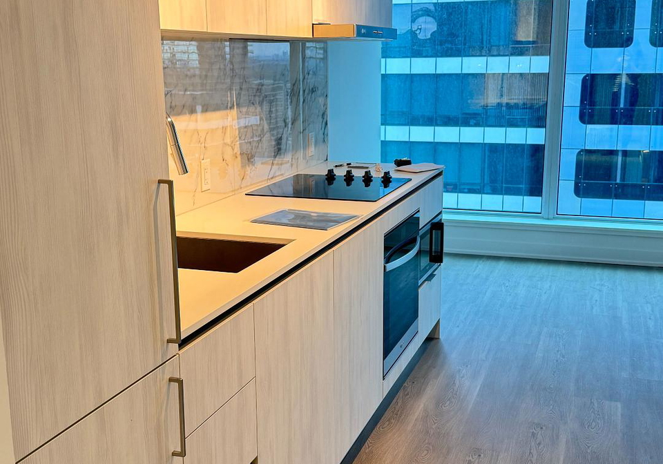8-wellesley-street-w-toronto-ontario-c12272795