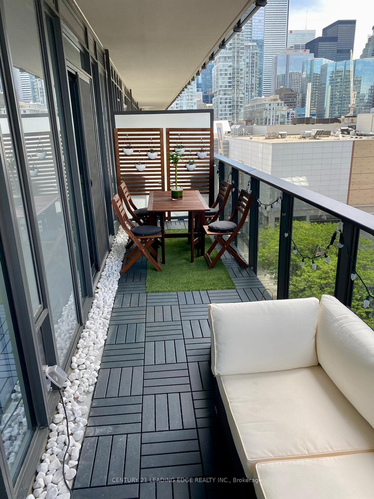 330-richmond-street-w-toronto-ontario-c12273003
