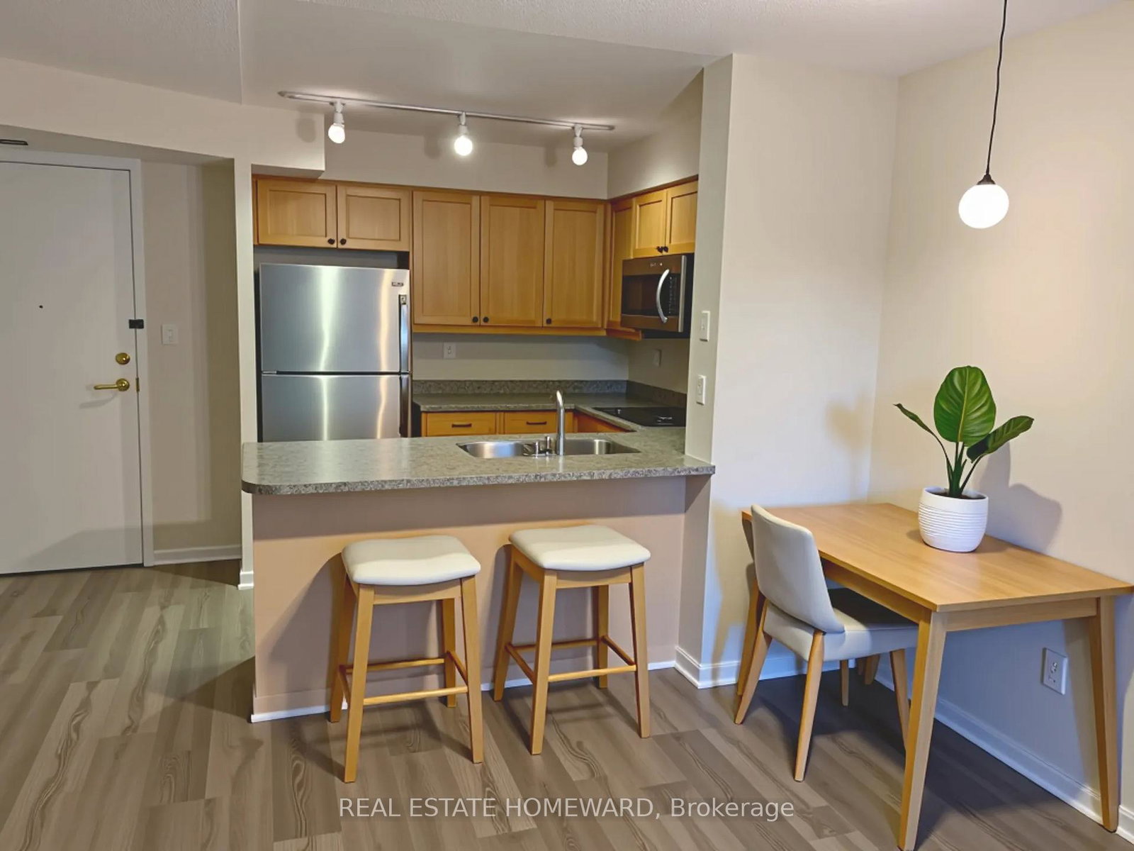 188-redpath-avenue-toronto-ontario-c12273095