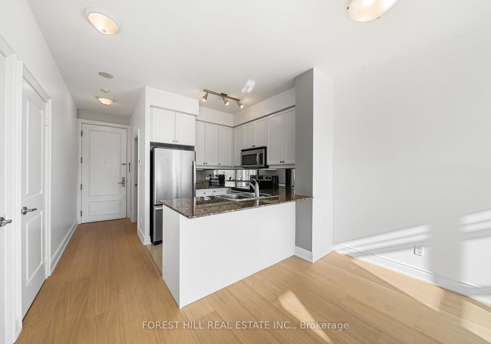 10-bloorview-place-north-york-ontario-c12273351