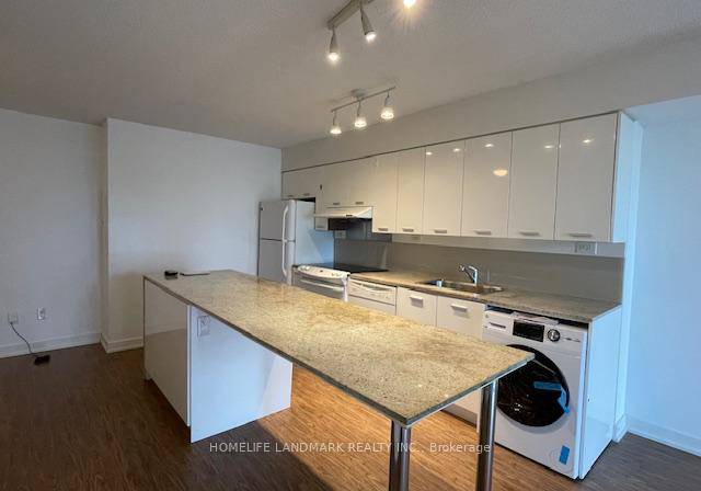 33-singer-court-north-york-ontario-c12273355