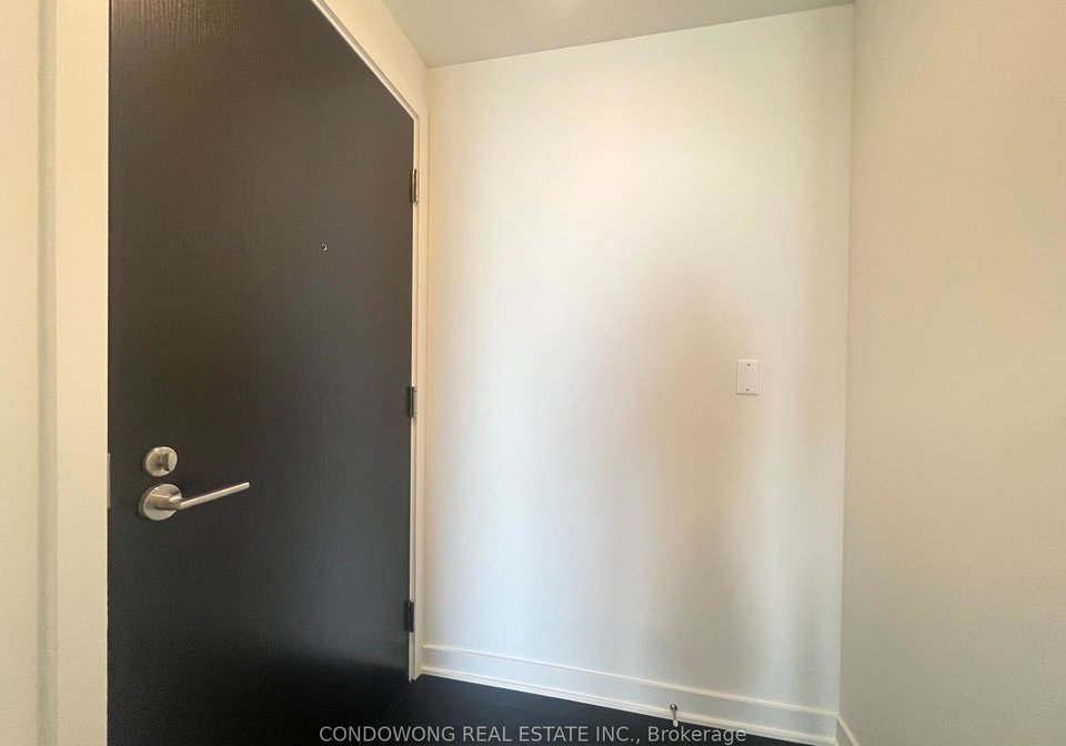 11-yorkville-avenue-toronto-ontario-c12273383