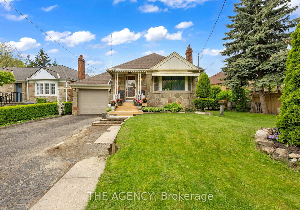 229-ridley-boulevard-toronto-ontario-c12273704