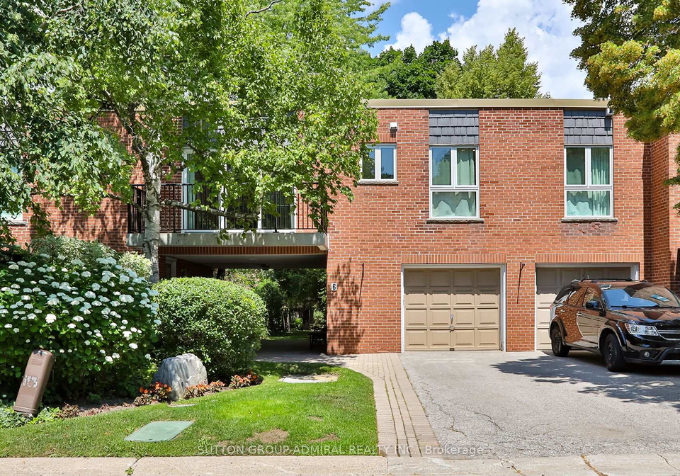 6-snowshoe-mill-way-north-york-ontario-c12274037