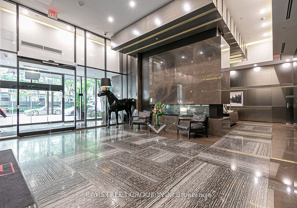 101-charles-street-e-toronto-ontario-c12274252