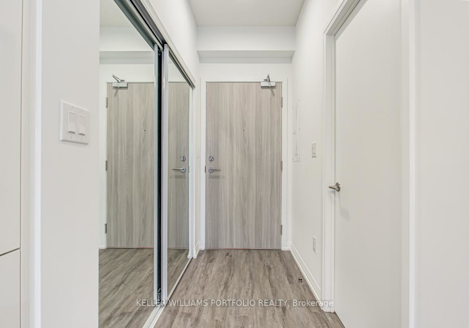 75-canterbury-place-toronto-ontario-c12274341