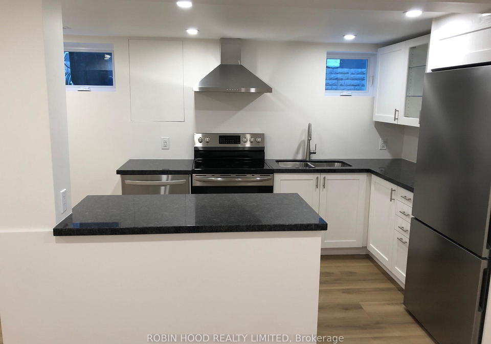 24-gloucester-grove-toronto-ontario-c12274489