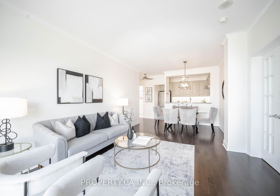 398-eglinton-avenue-e-toronto-ontario-c12274535