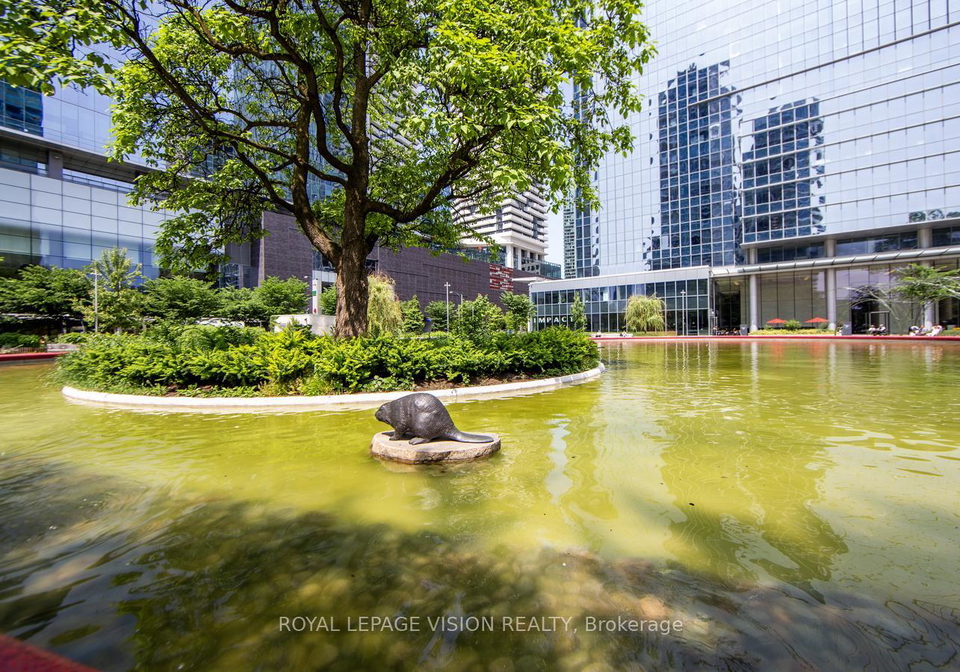 10-york-street-toronto-ontario-c12274631