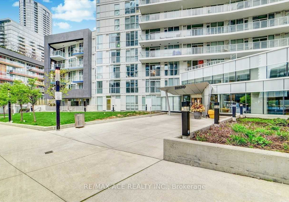 75-queens-wharf-road-toronto-ontario-c12274699