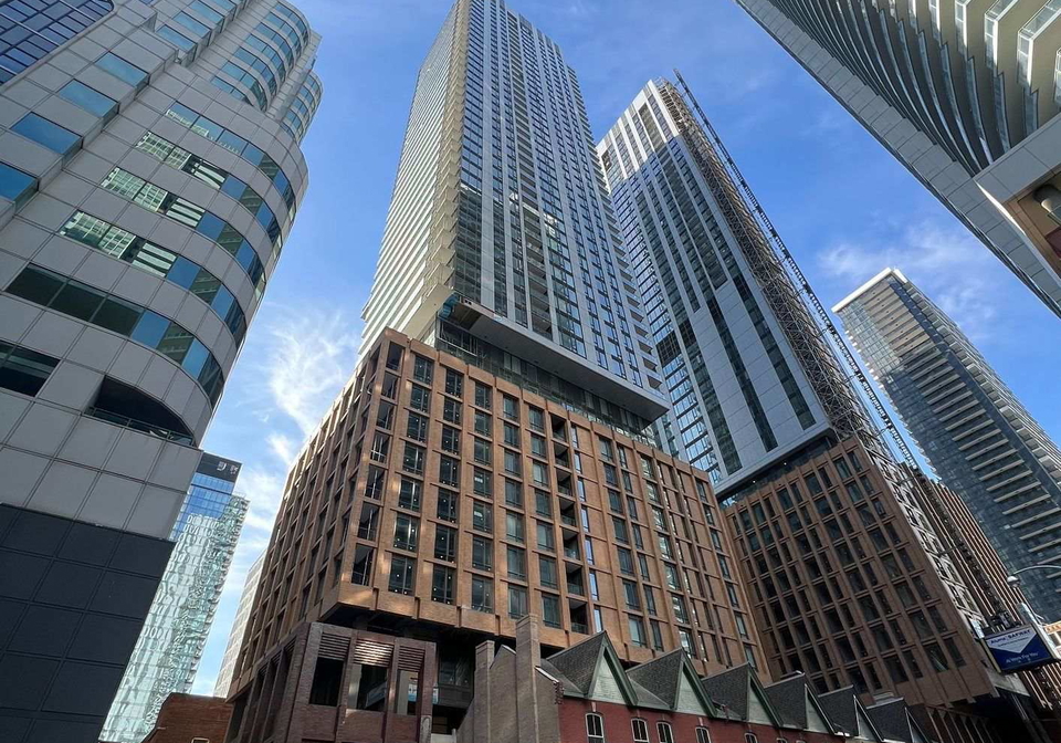 8-widmer-street-toronto-ontario-c12274760