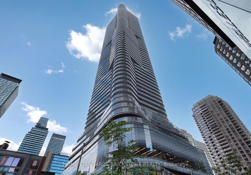 11-wellesley-street-w-toronto-ontario-c12274856