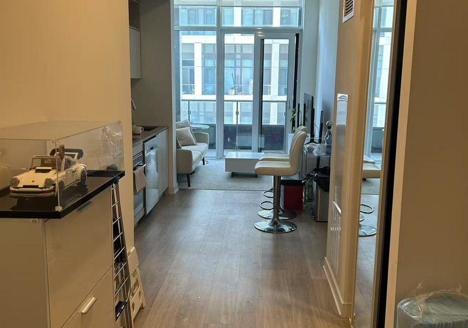 60-princess-street-toronto-ontario-c12274875