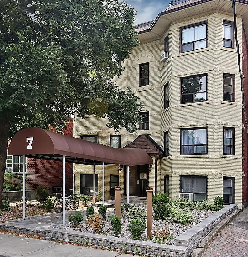 7-walmsley-boulevard-toronto-ontario-c12274934