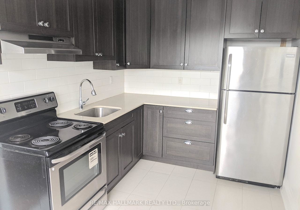 7-walmsley-boulevard-toronto-ontario-c12274934