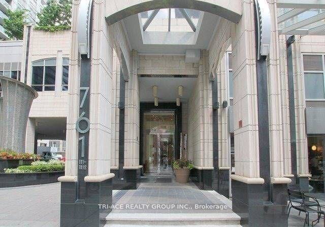 761-bay-street-toronto-ontario-c12275029
