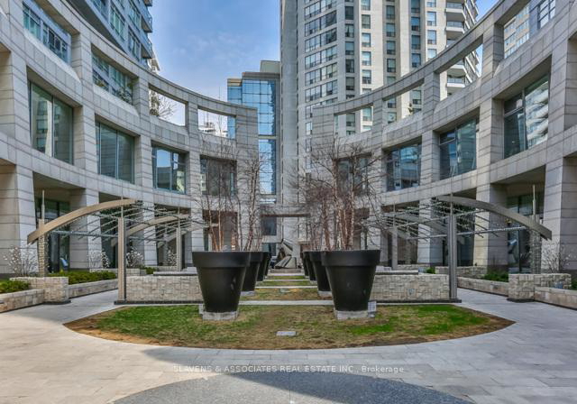 2191-yonge-street-toronto-ontario-c12275372