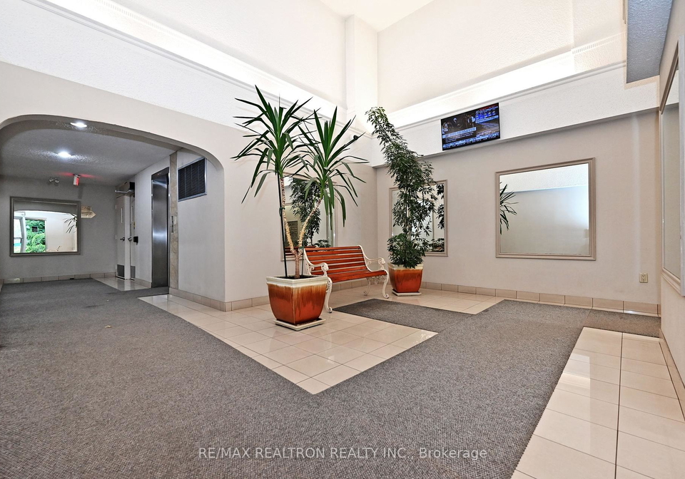 4005-don-mills-road-north-york-ontario-c12275430