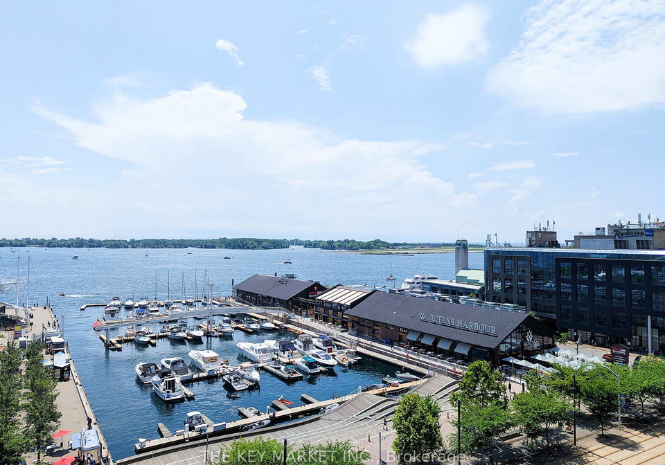 230-queens-quay-w-toronto-ontario-c12275543
