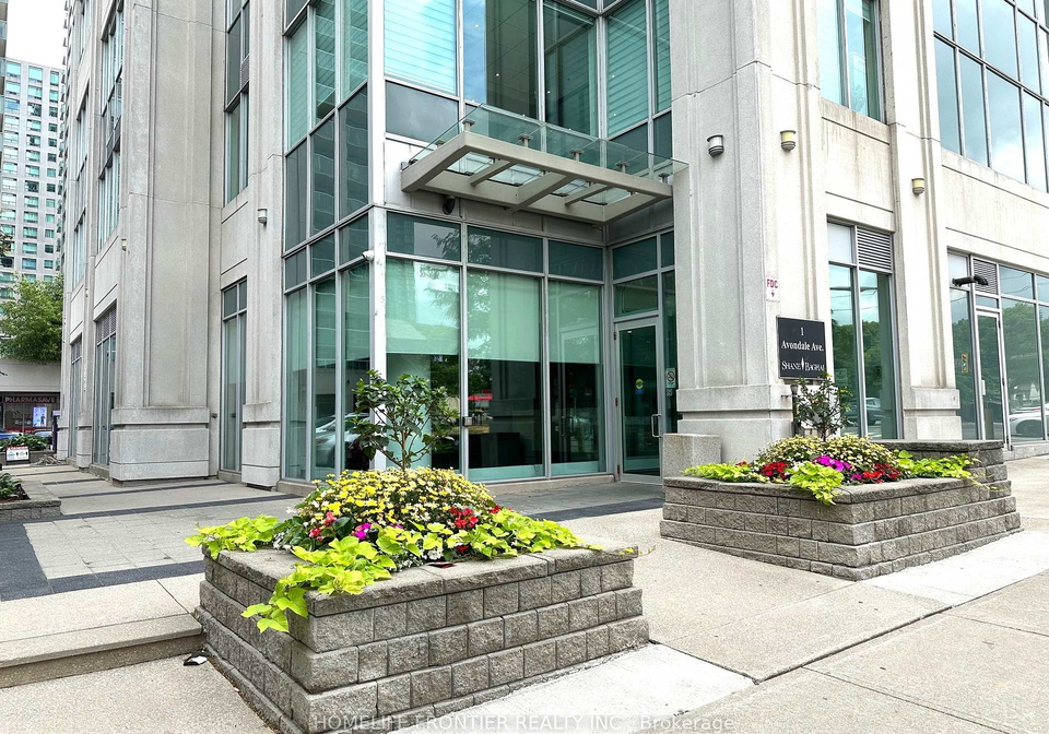 1-avondale-avenue-north-york-ontario-c12275758