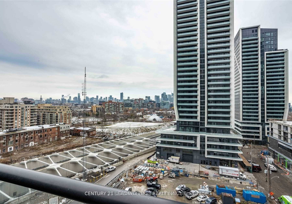 19-western-battery-road-toronto-ontario-c12275779