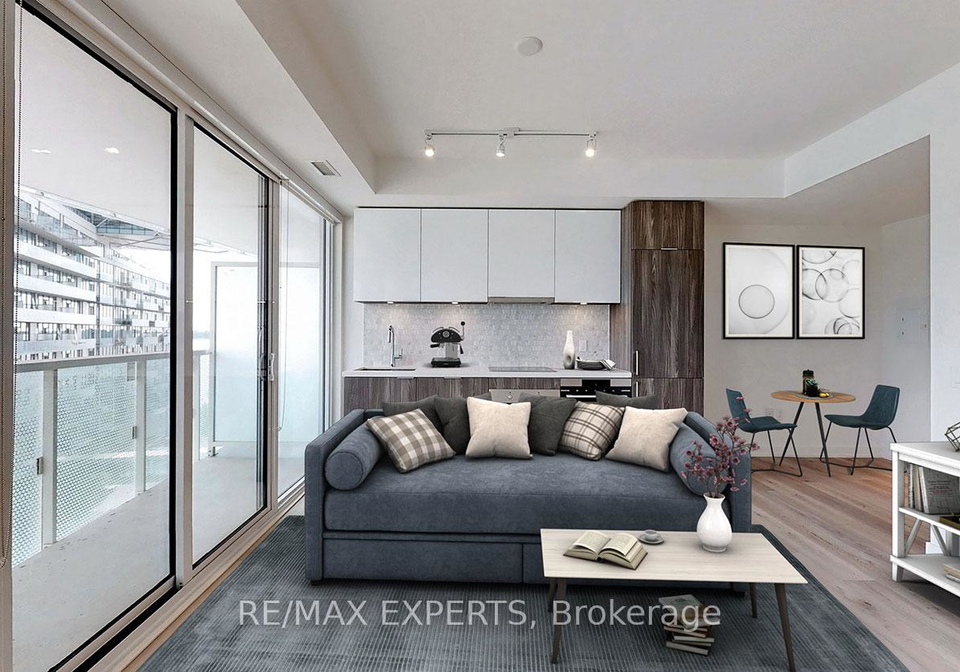 15-queens-quay-e-toronto-ontario-c12275781