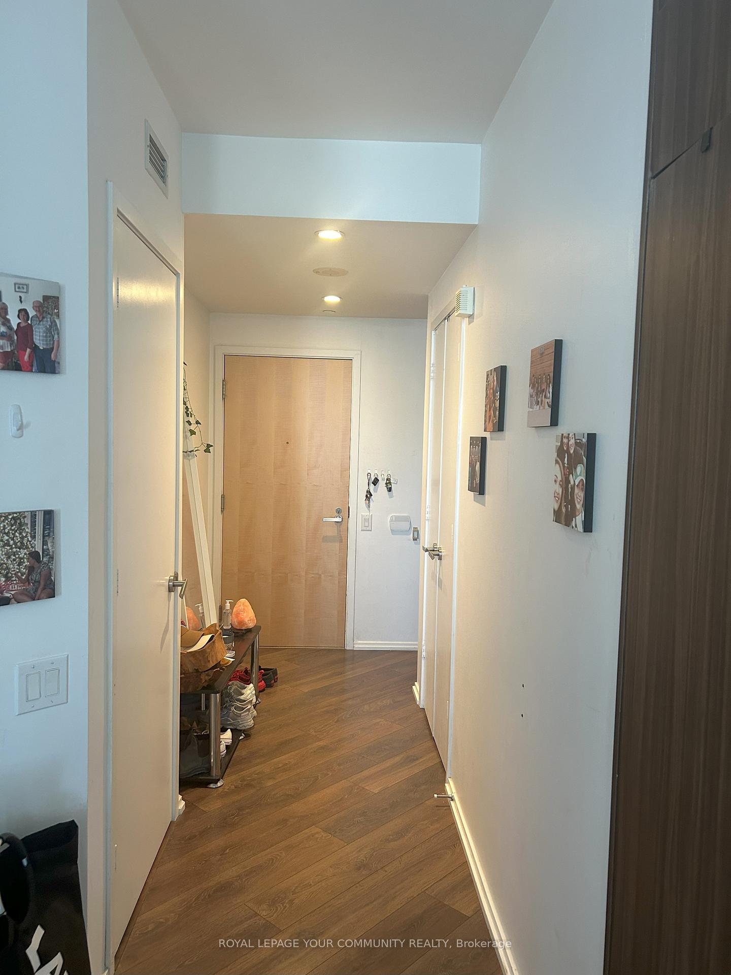 45-charles-street-e-toronto-ontario-c12275896