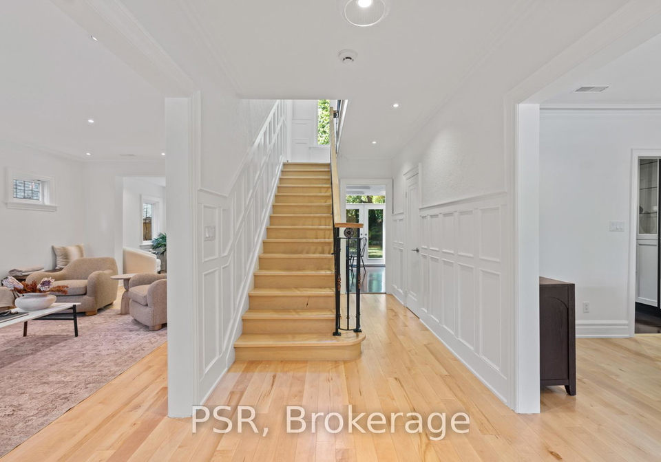 40-strathearn-road-toronto-ontario-c12275979