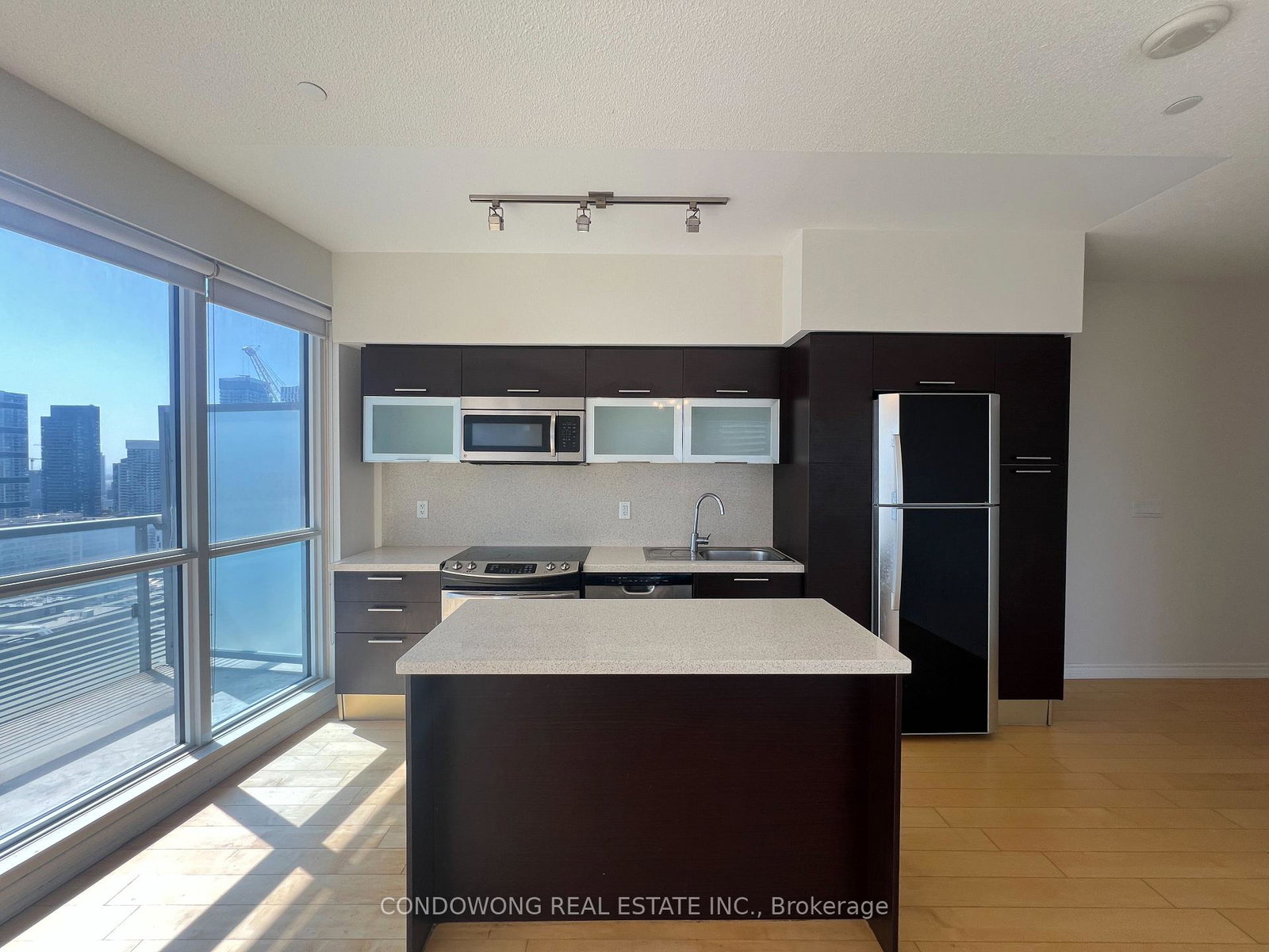 386-yonge-street-toronto-ontario-c12276034