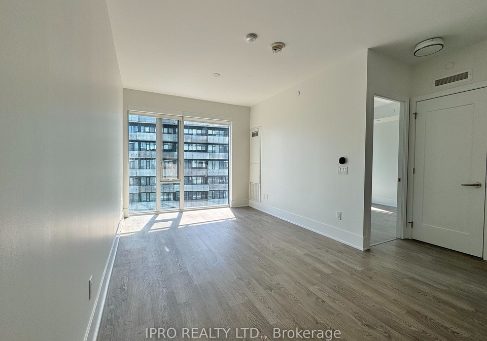 470-front-street-w-w-toronto-ontario-c12276343