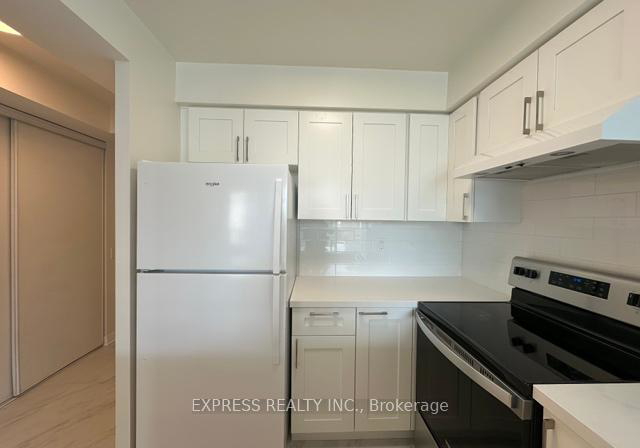 942-yonge-street-toronto-ontario-c12276349