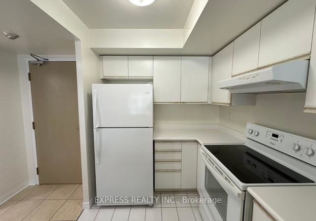 942-yonge-street-toronto-ontario-c12276350