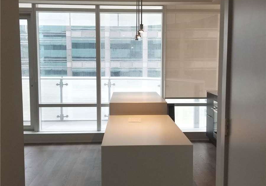 1-bloor-street-e-e-toronto-ontario-c12276620