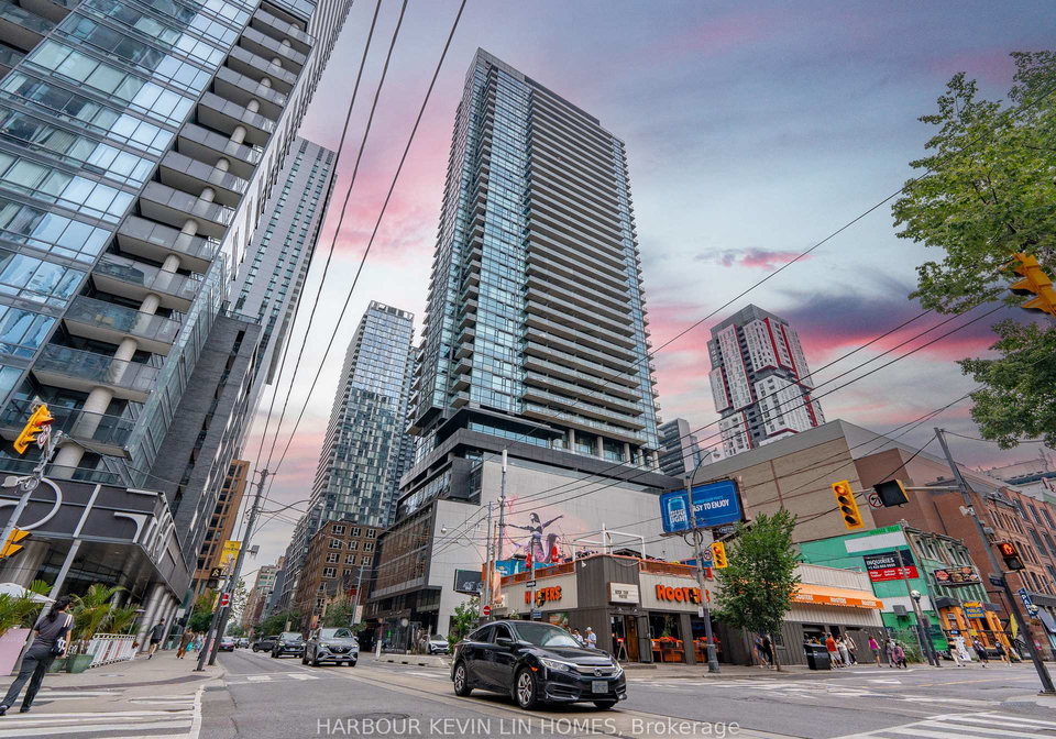 290-adelaide-street-w-w-toronto-ontario-c12276703