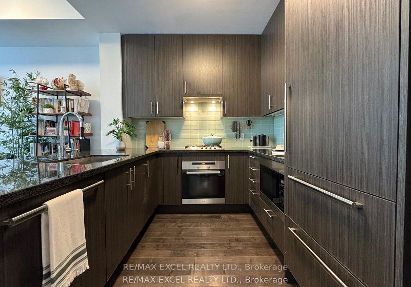 29-queens-quay-e-e-toronto-ontario-c12277029