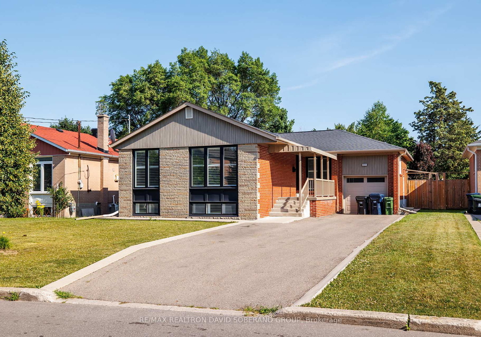 207-searle-avenue-toronto-ontario-c12277133