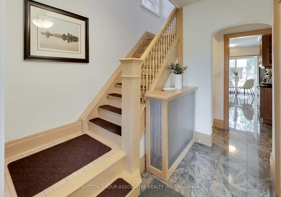155-maplewood-avenue-toronto-ontario-c12277217